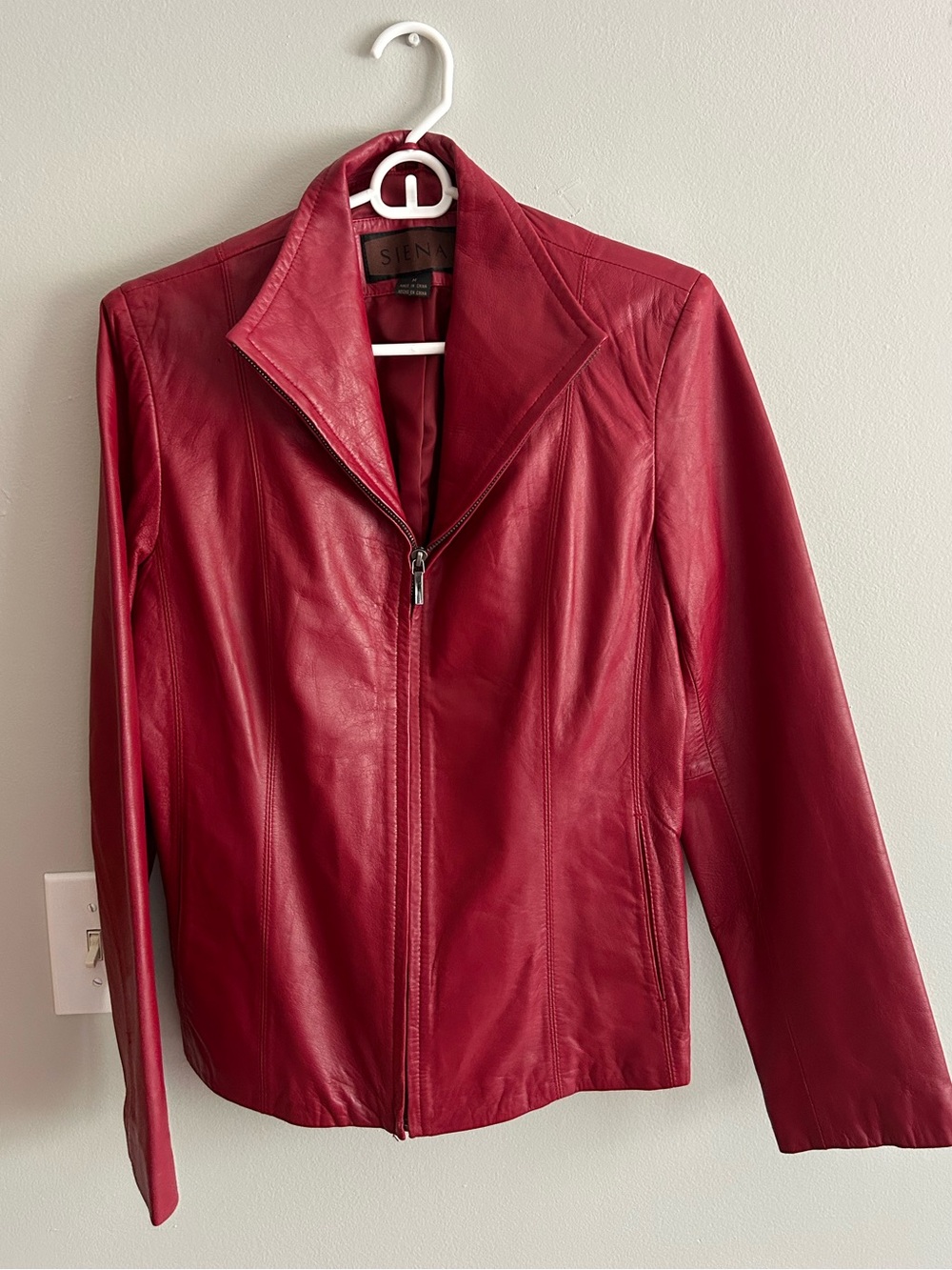 Vintage SIENA Genuine Red Leather Zip-Front Jacket - Size M - Picture 1 of 4